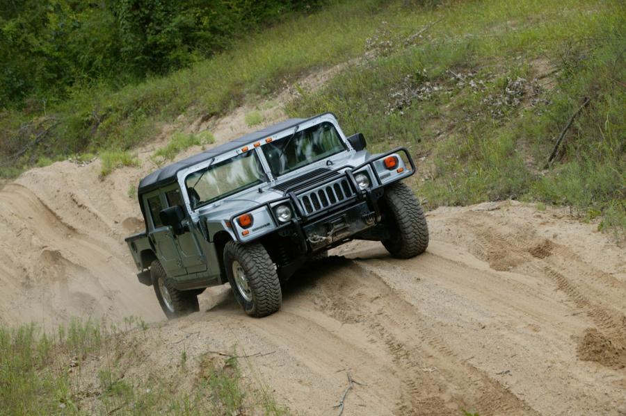  Hummer H1 Convertible 1992 года  (фото 29 из 40)